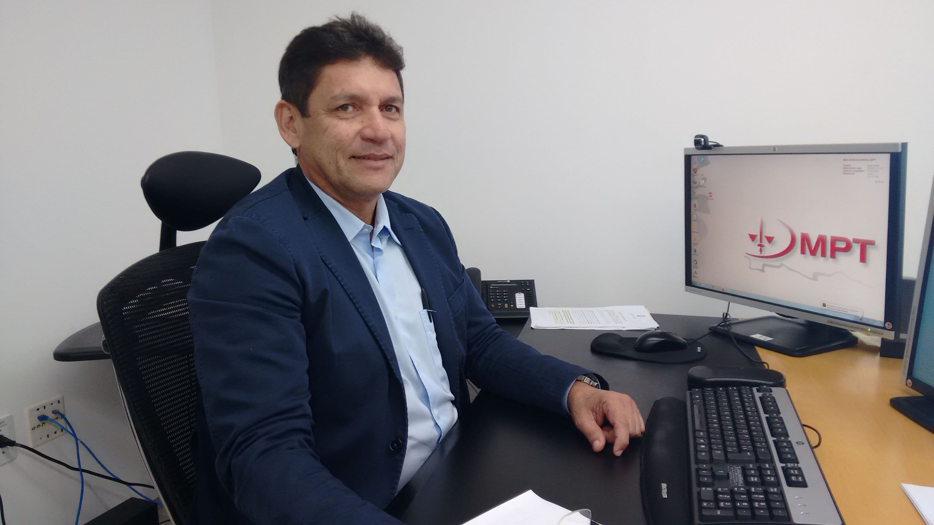 Procurador alerta que reitores da UFPB são alvos de ações por pagarem salários de grevistas