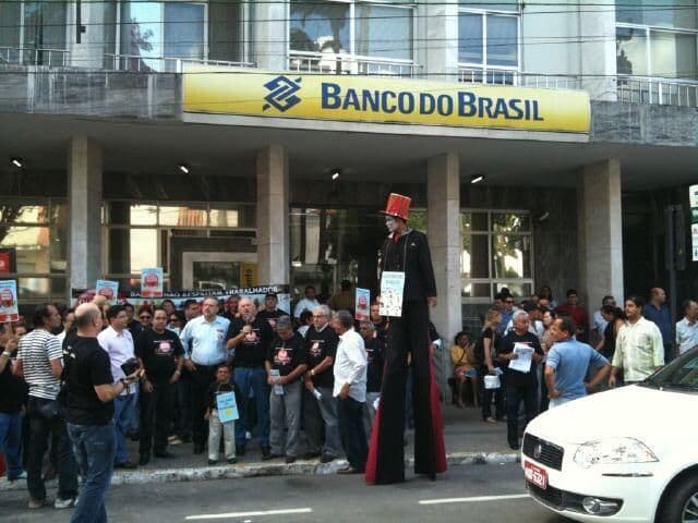 Protesto de bancários contra reestruturação do Banco do Brasil só vai atingir a agência da 1817