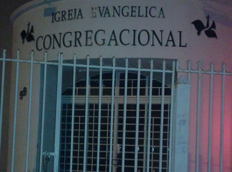 Igreja evangélica é arrombada e furtada no Sertão do Estado