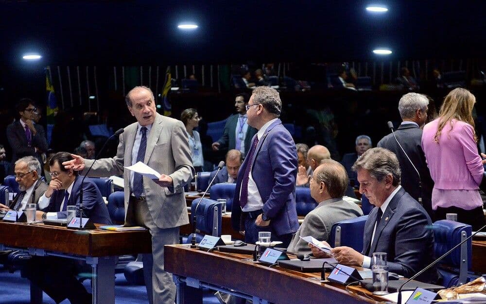 Senado aprova Medida Provisória que reforma o ensino médio e texto vai à sanção presidencial