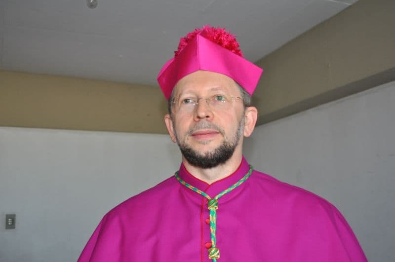 Bispo de Vitória da Conquista deve assumir Arquidiocese da Paraíba, diz blogueiro