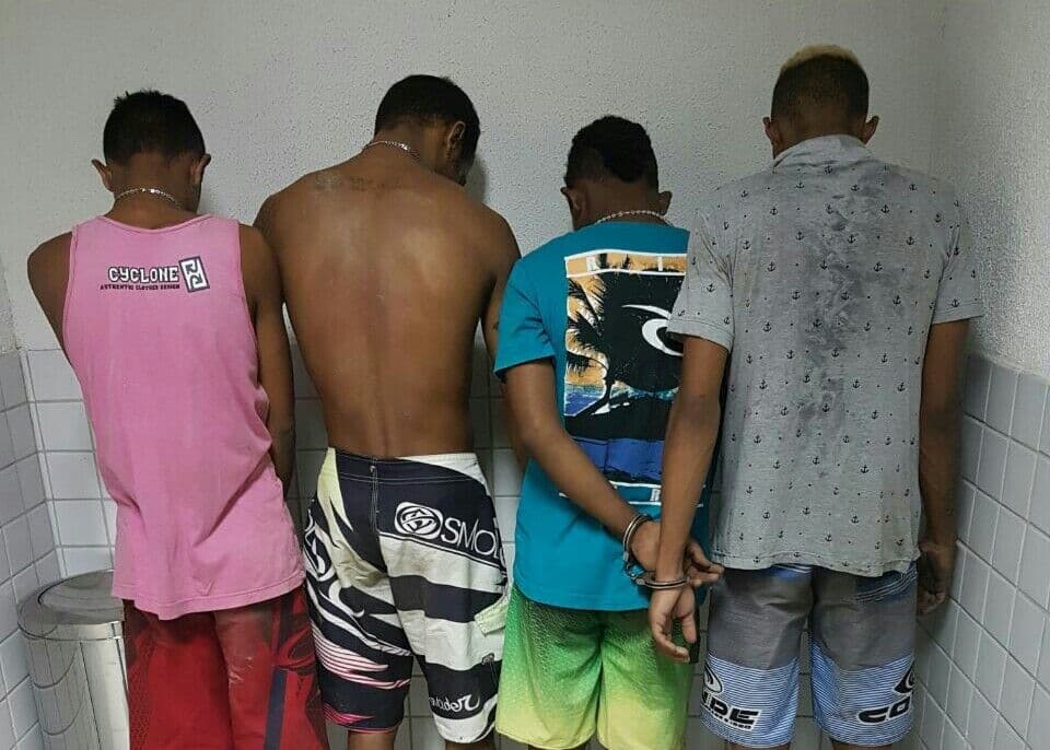 Grupo suspeito de tráfico de drogas é presos em João Pessoa