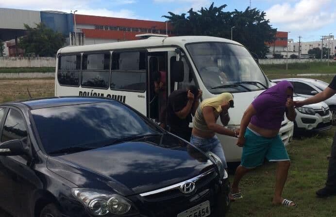 12 pessoas são presas em JP suspeitas de integrar quadrilha que vendia gabaritos de concursos