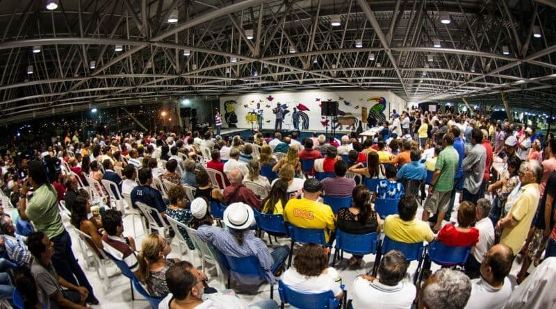 ‘De Repente no Espaço’ traz Felipe Pereira e Hipólito Moura