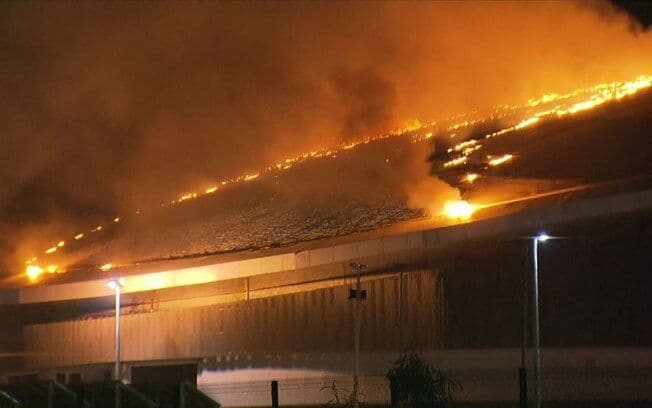Velódromo do Parque Olímpico pega fogo nesta madrugada, no Rio de Janeiro
