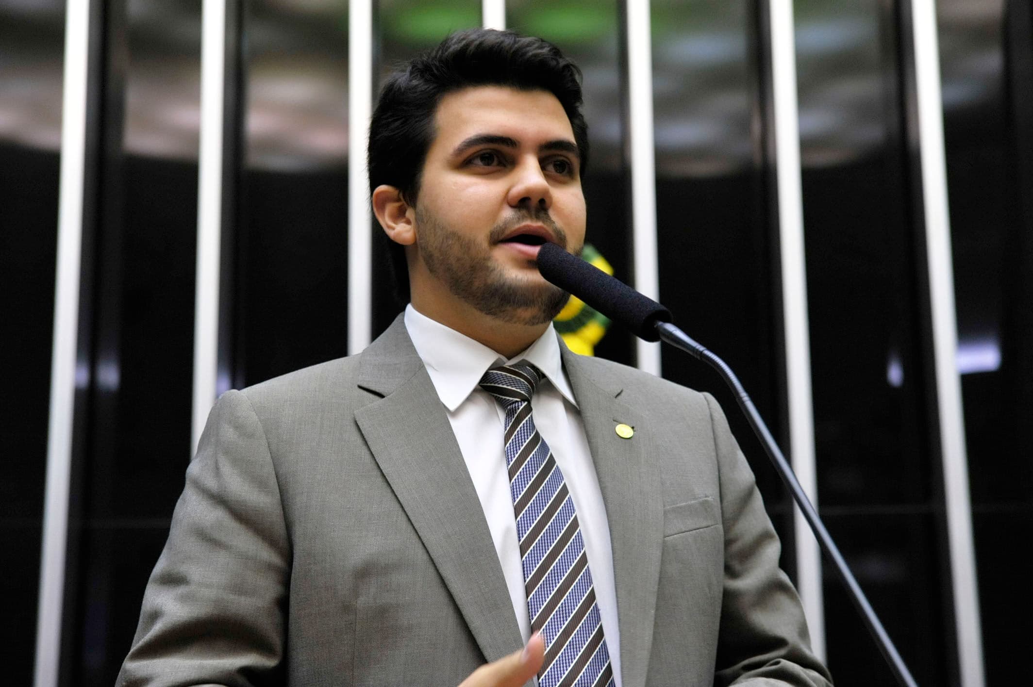 Wilson Filho busca recursos para reforma do prédio onde funcionará Campus da UEPB