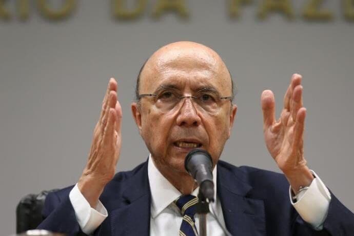 Equipe econômica estuda alíquota maior do Imposto de Renda