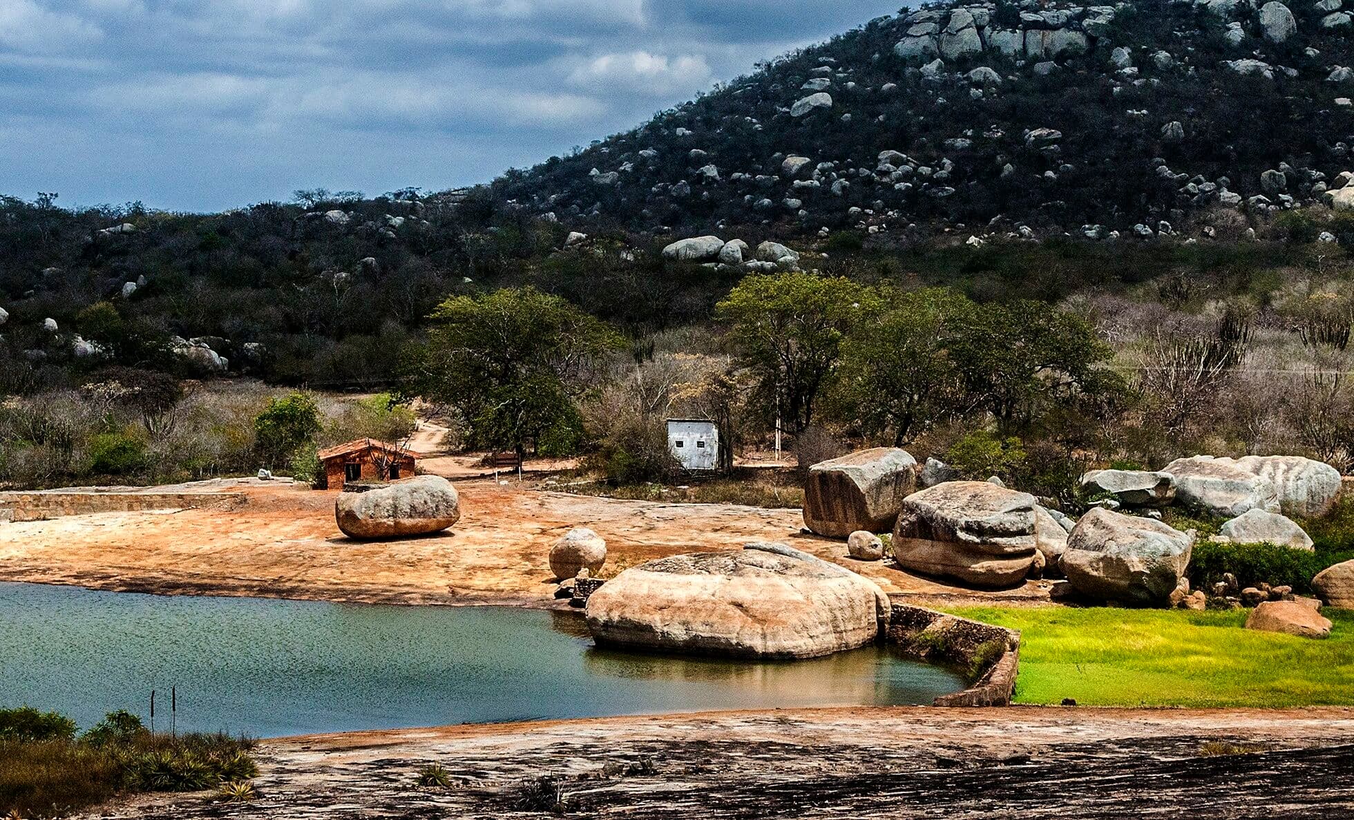 Visita a ponto turístico do Lajedo de Pai Mateus na Paraíba é suspenso até 2018