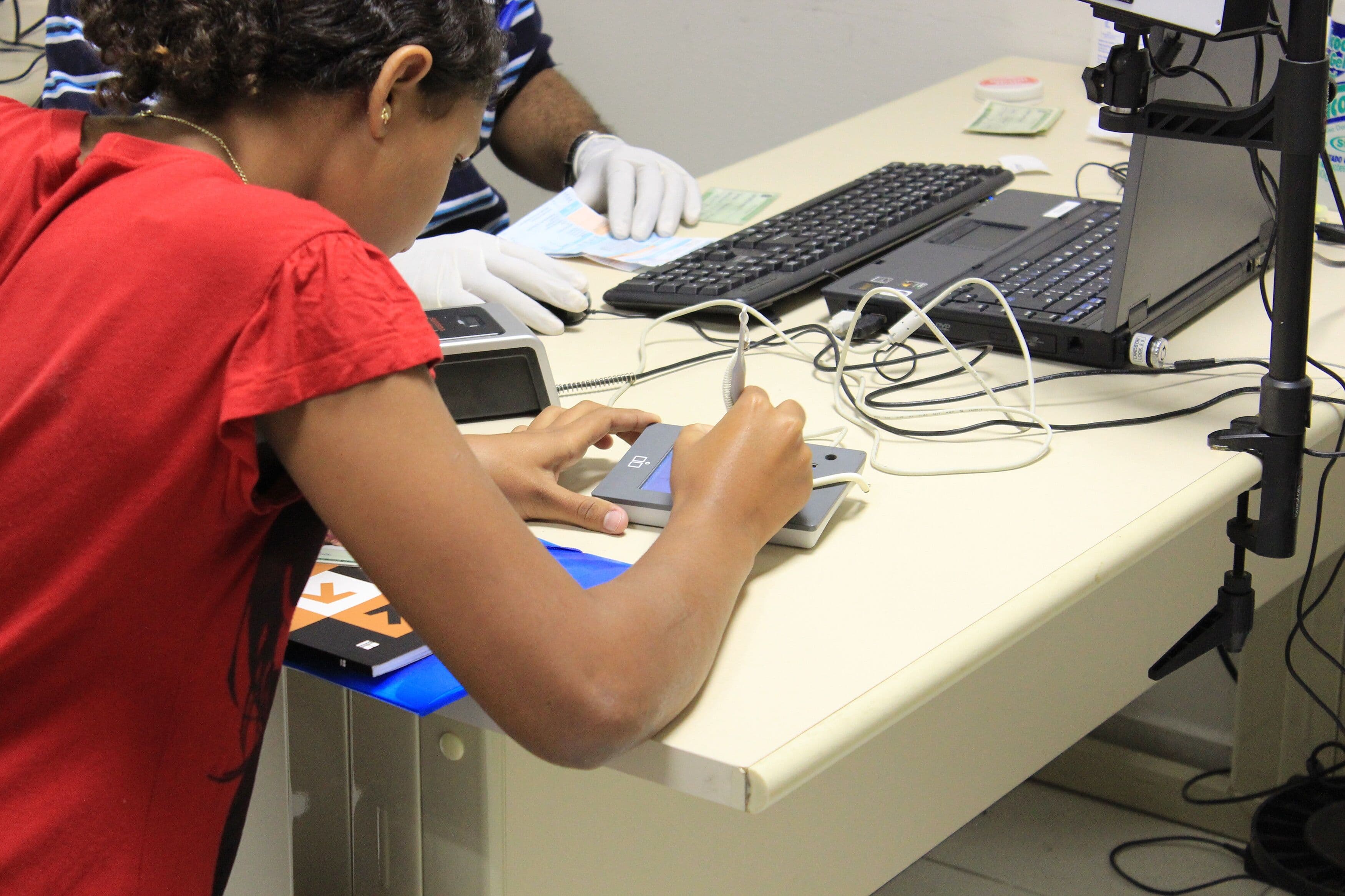 Tribunal Superior Eleitoral encontra 25 mil registros biométricos duplicados