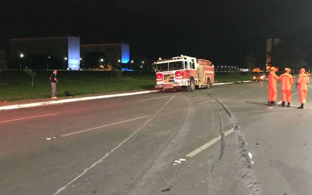 Bombeiro que roubou viatura no DF pode pegar até 20 anos de prisão