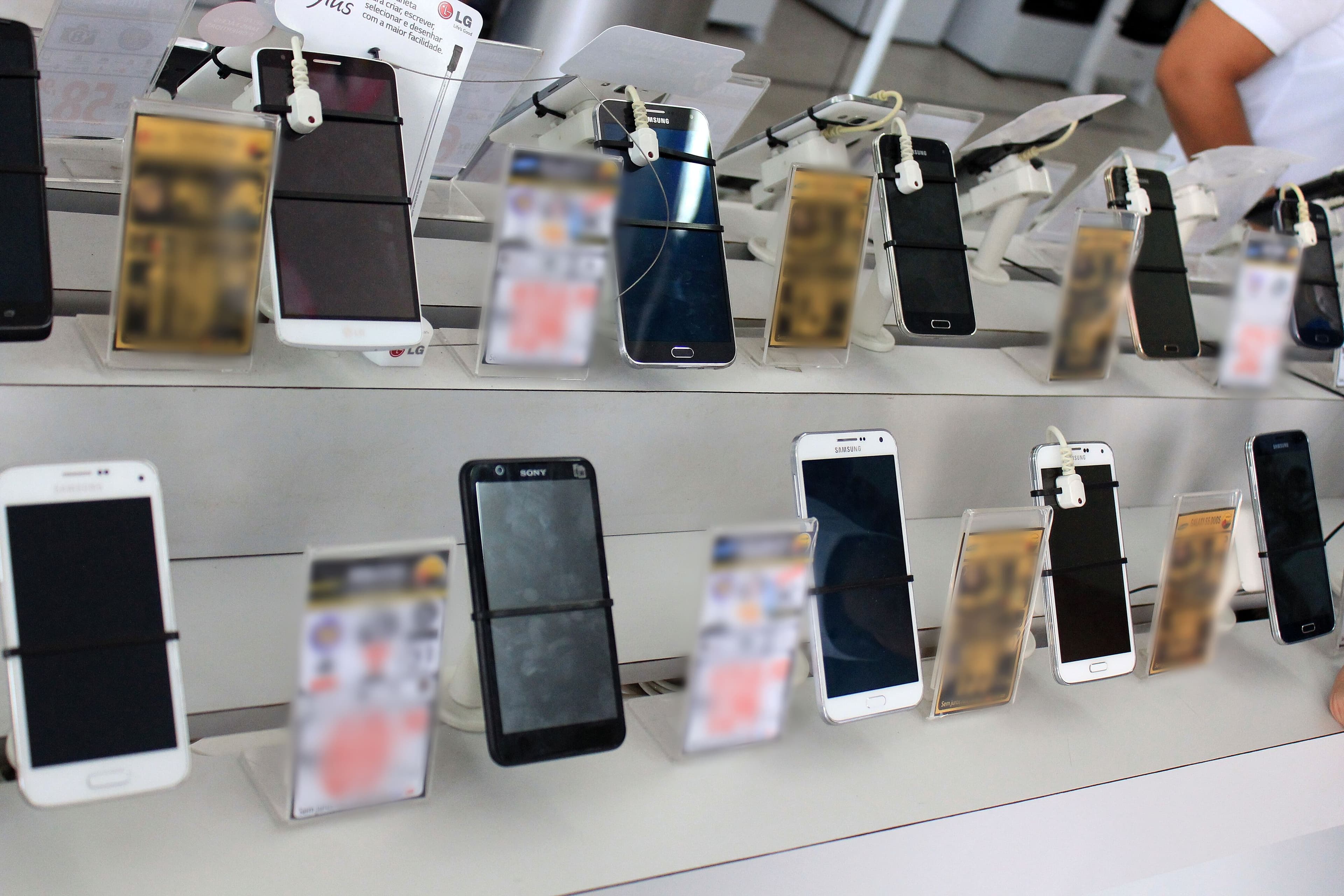 Pesquisa mostra diferença de até R$ 500 nos preços dos celulares em João Pessoa