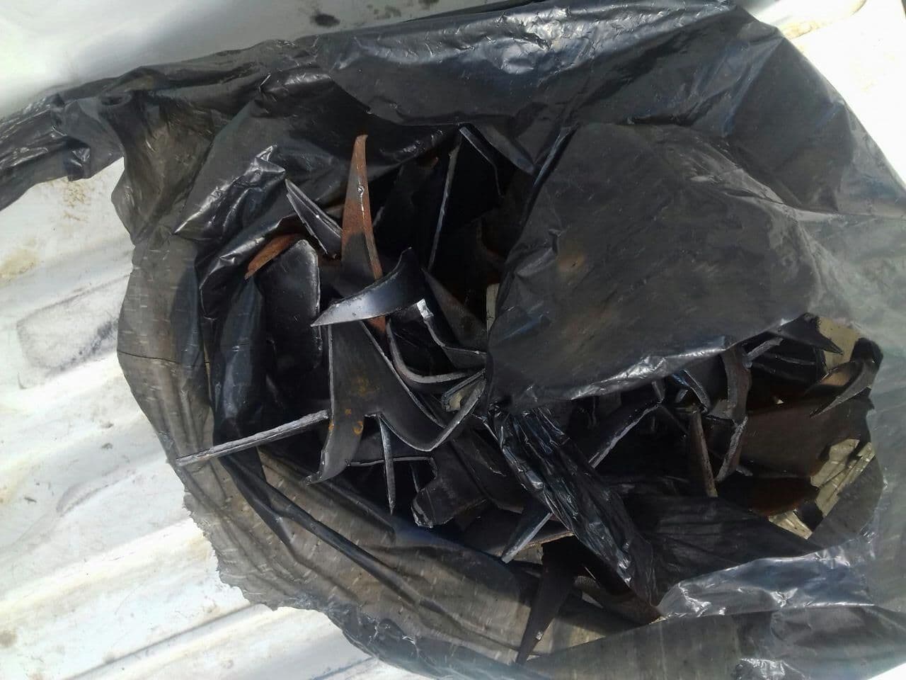 Polícia Militar prende dois homens e recupera veículos roubados
