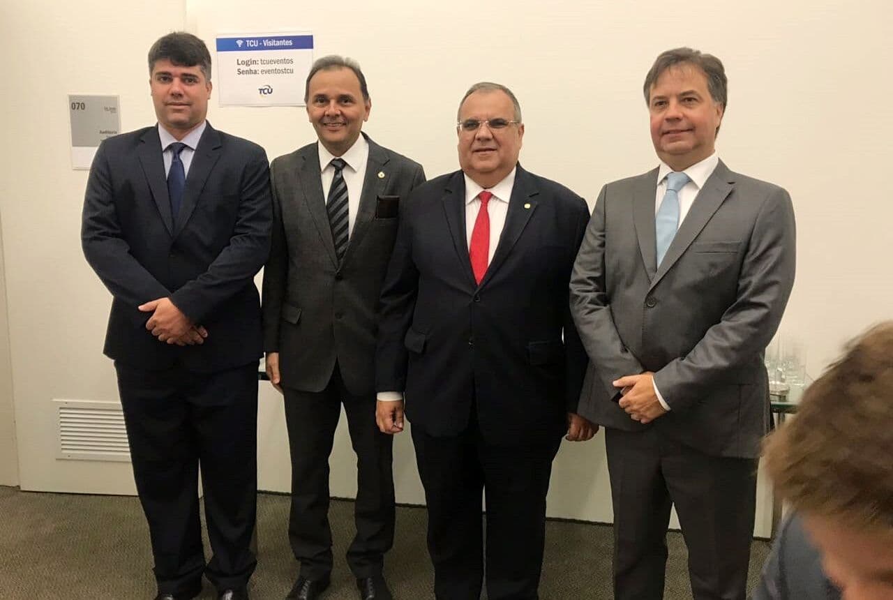 Rômulo Gouveia participa da posse de Fábio Nogueira na presidência da Atricon