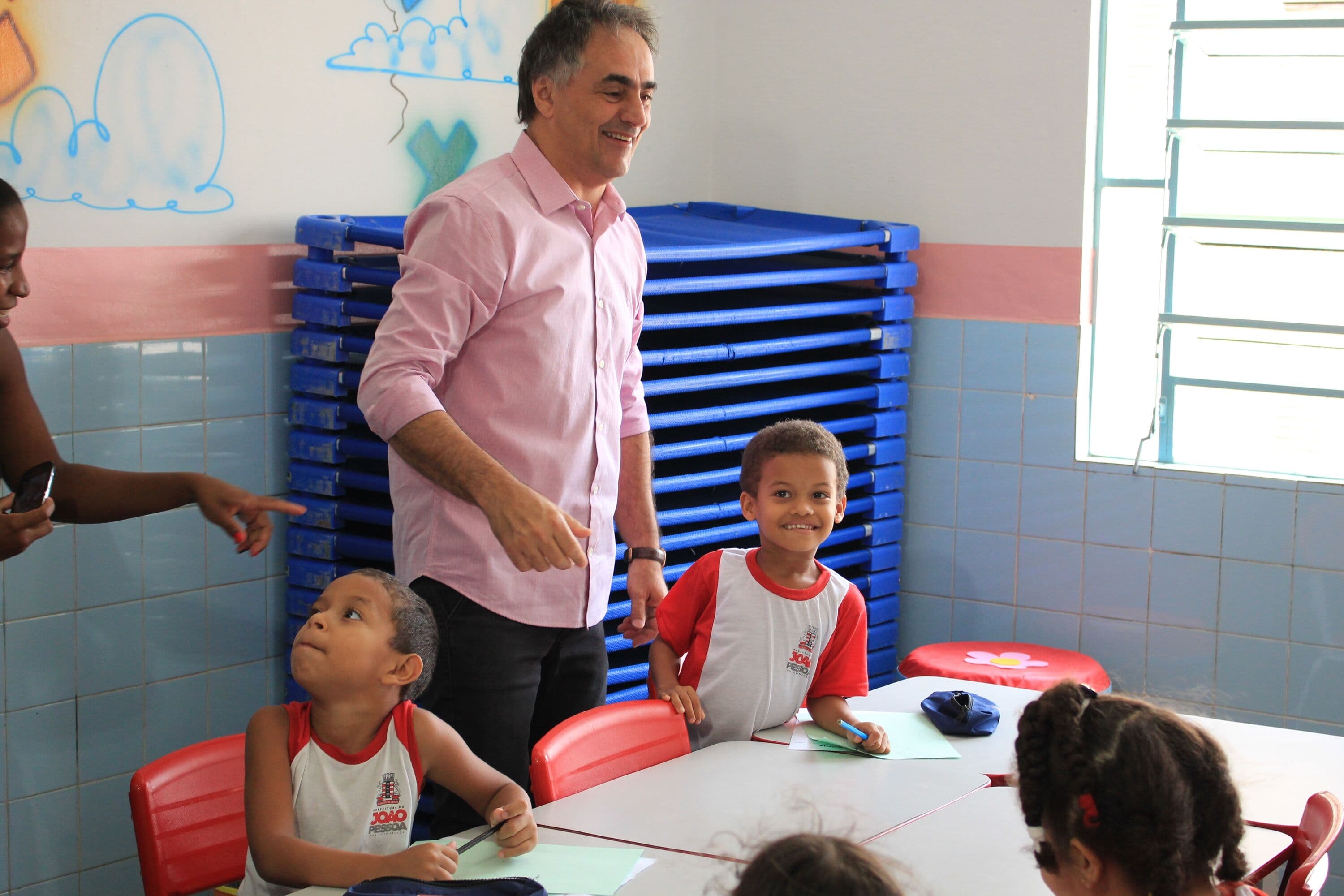 Prefeitura entrega 55ª creche em novo padrão nesta quinta