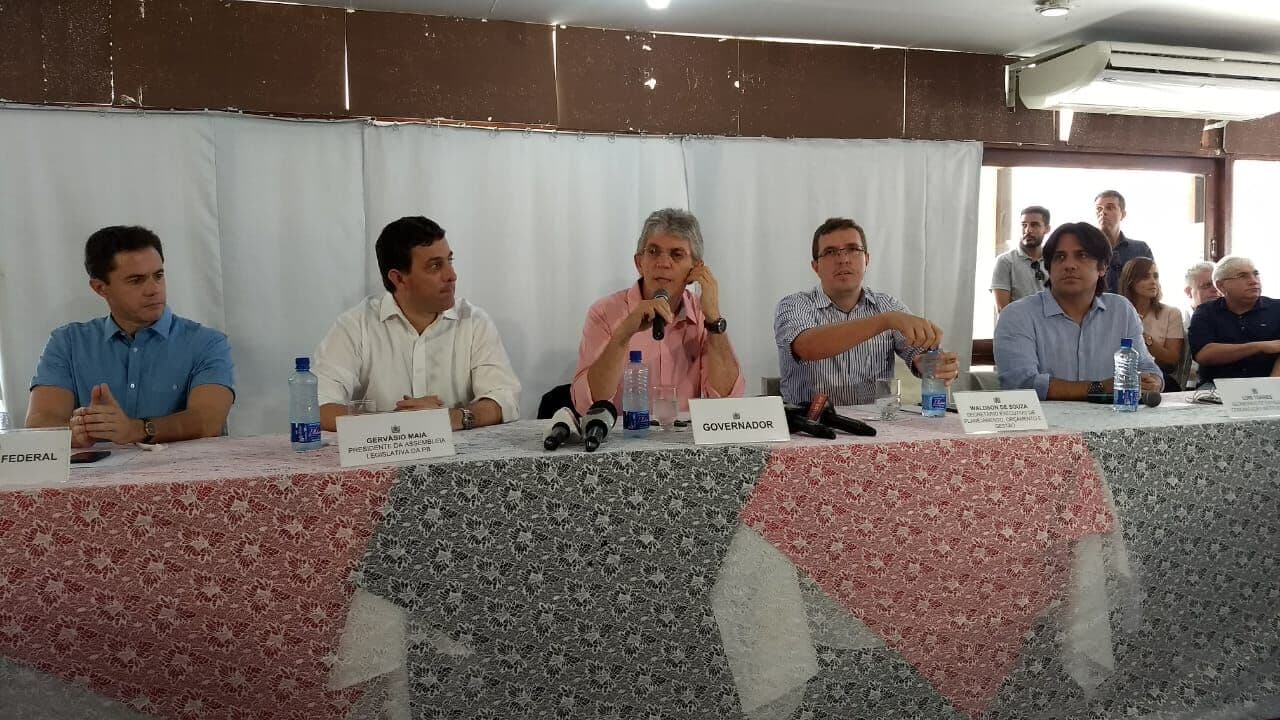 Ricardo Coutinho anuncia que não será candidato e permanece no cargo até o fim do mandato