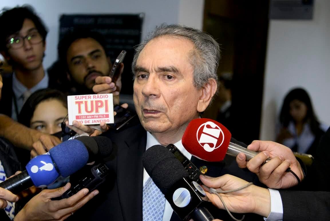 Lira anuncia inclusão de três viadutos em CG nas obras de duplicação da BR-230