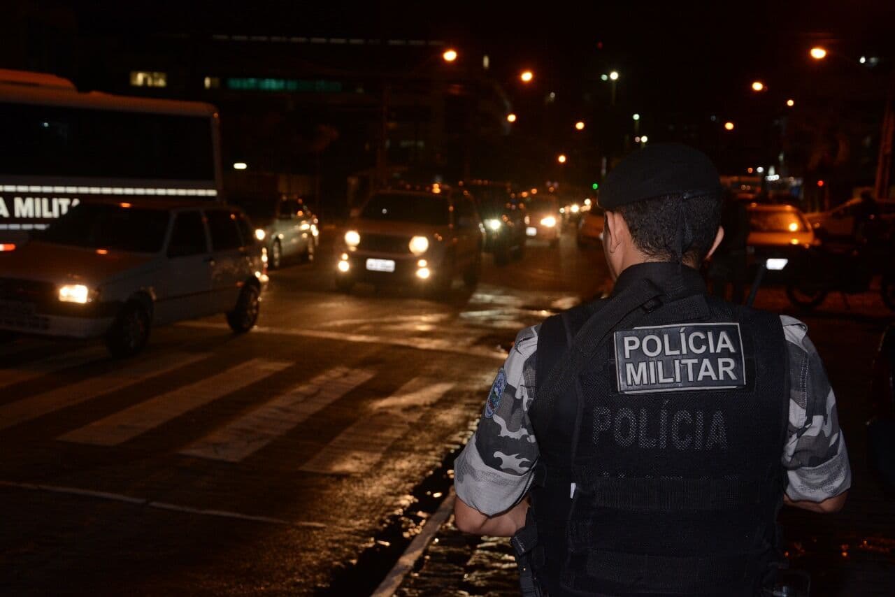 Operação da PM detém 39 suspeitos, apreende seis armas de fogo e recupera 10 veículos roubados