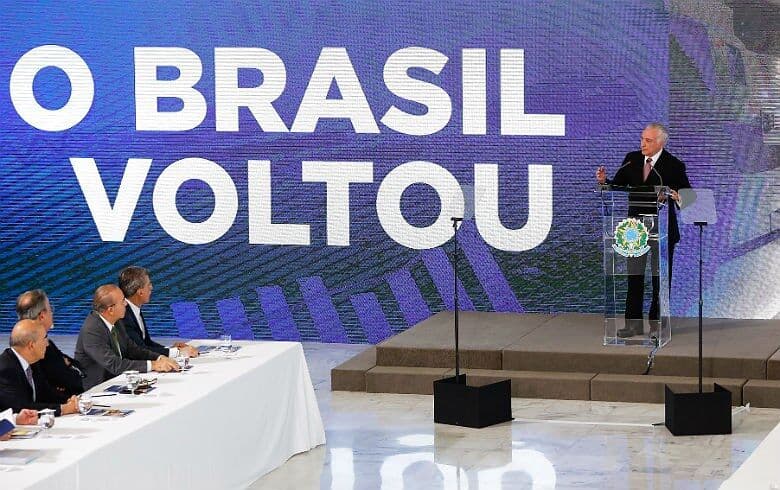 Projeção do PIB cai no 1º trimestre e joga 'balde de água fria' na retomada