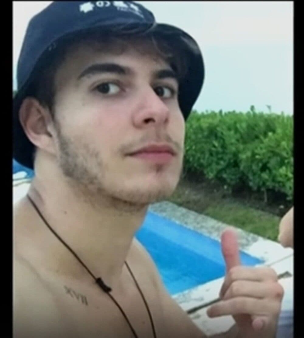 Jovem paraibano que matou família na Espanha será julgado em outubro