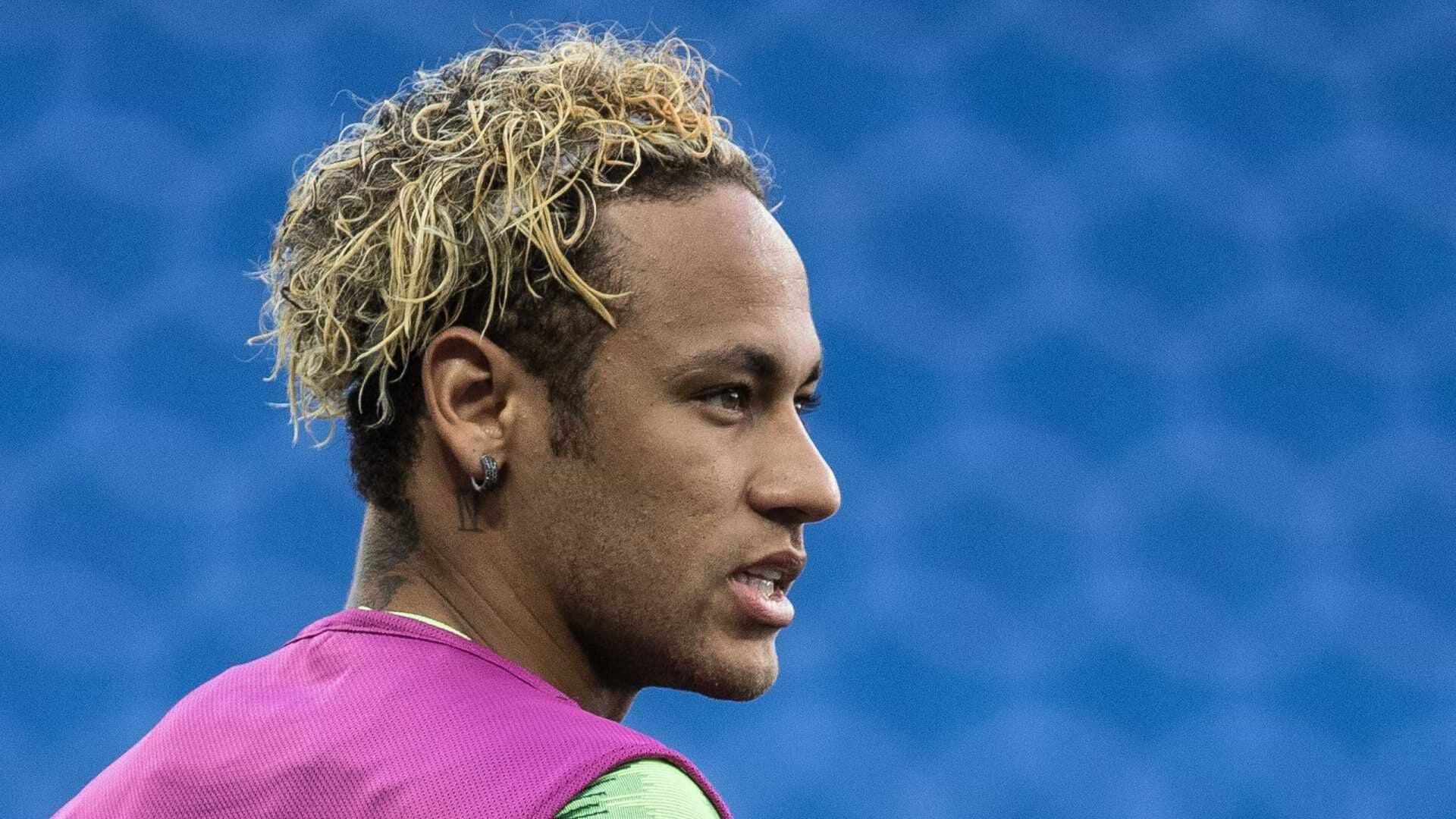Neymar muda visual para a estreia do Brasil na Copa do Mundo