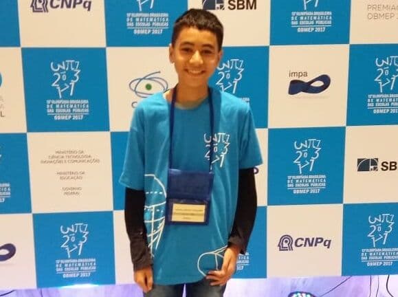 Aluno de escola estadual na Paraíba conquista medalha de ouro na Olimpíada Brasileira de Matemática