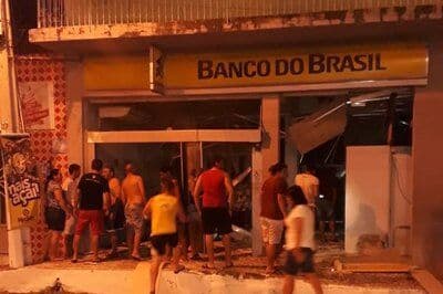 Quadrilha explode duas agências bancárias no município de Coremas
