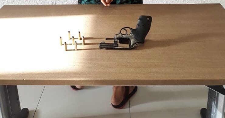 Polícia Militar prende suspeito e apreende revólver e munições em Gramame