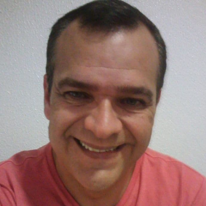 Ex-apresentador da TV Tambaú, Alexandre Coronago morre vítima de infarto