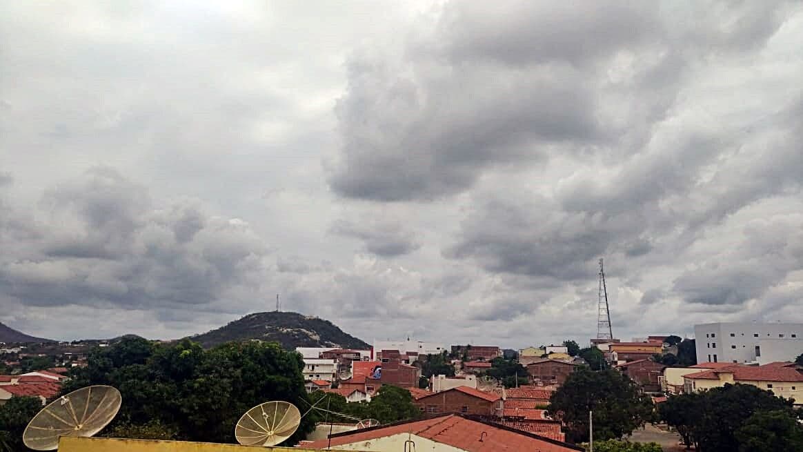 Inmet emite alerta de chuvas intensas em mais de 100 cidades do Sertão e Cariri da Paraíba