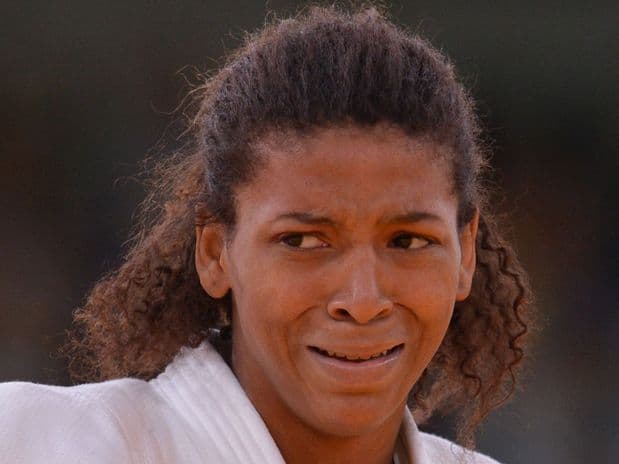 Eliminação de Rafaela Silva causa polêmica e frustração no Twitter