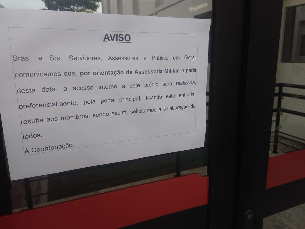 MP em Campina Grande cria acesso exclusivo a promotores e revolta servidores do órgão