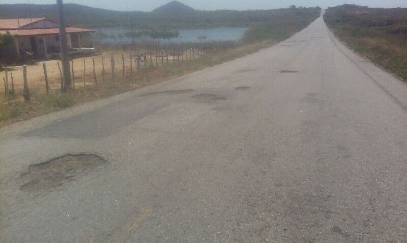 Idoso é encontrado morto em rodovia da PB-325