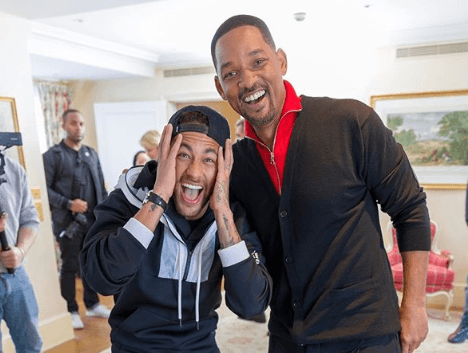 Neymar toma susto com visita surpresa de Will Smith