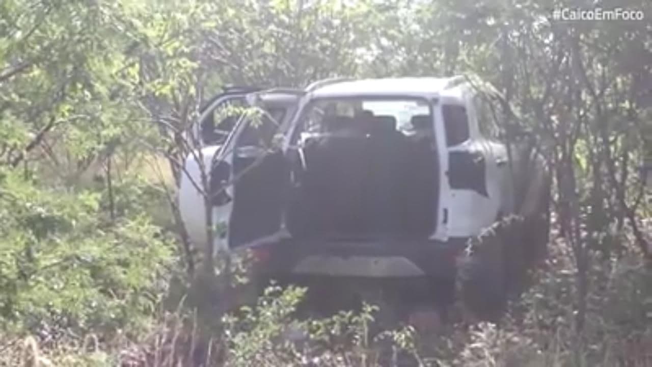 Polícia encontra no RN quatro carros usados durante explosões a bancos em São Bento, na PB