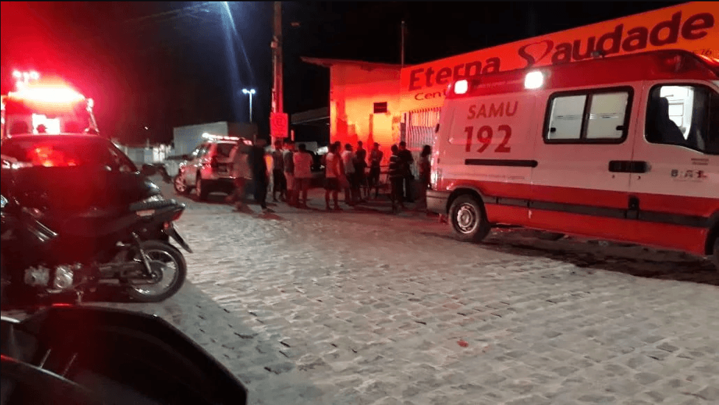 Homem é assassinado a tiros durante velório de sua companheira