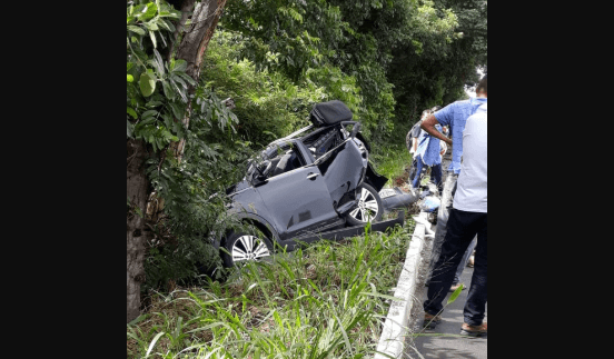 Carro capota após colisão e acidente deixa uma pessoa morta e duas feridas na BR-101