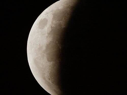 Eclipse lunar acontece nesta terça e poderá ser visto em toda Paraíba