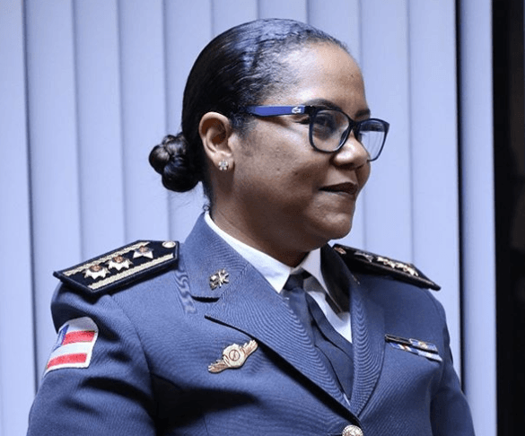 Bombeiros da Bahia têm a primeira mulher tenente-coronel em 124 anos