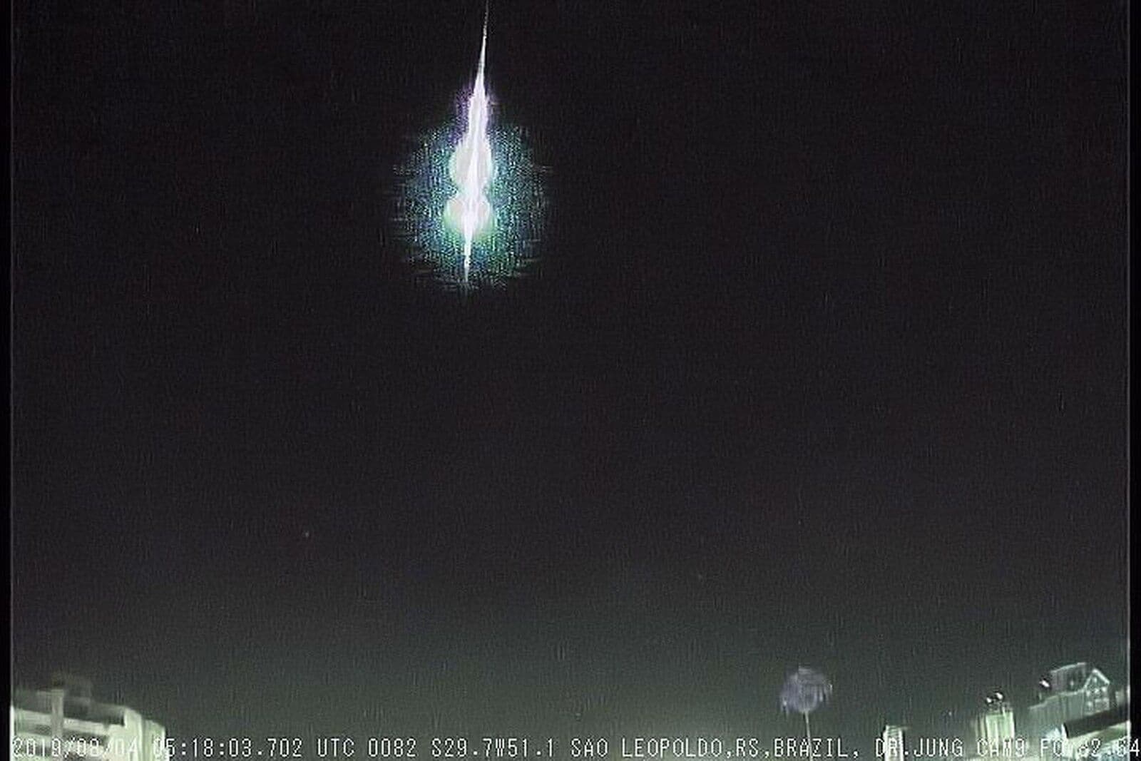 Nova queda de meteoro é registrada no RS na madrugada desse domingo