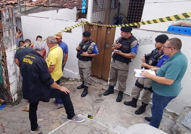 Albergado é assassinado a tiros quando visitava namorada em Miramar
