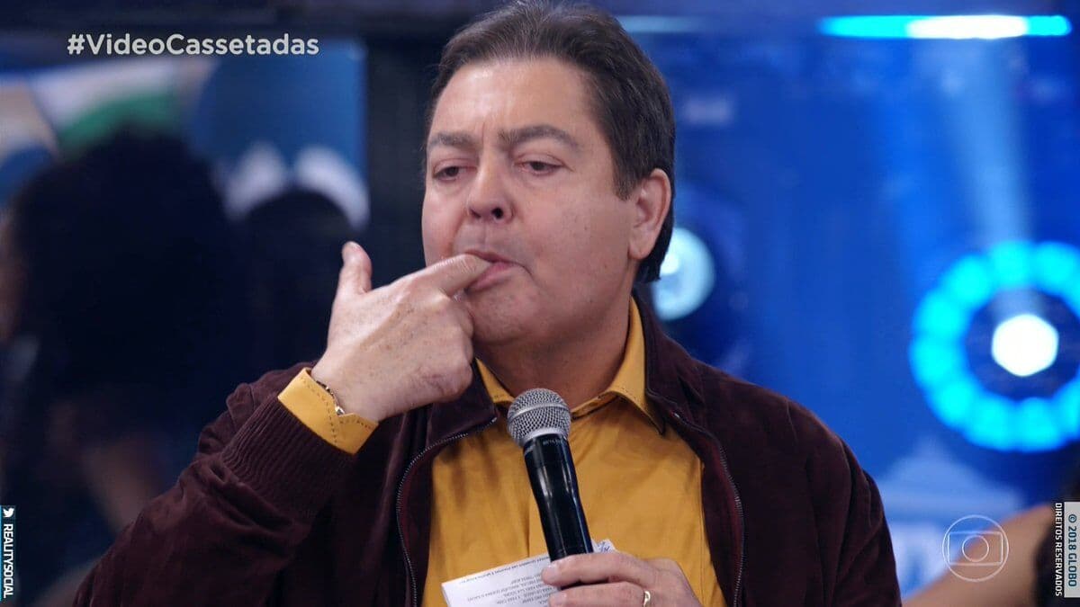 Faustão deixa mansão de R$ 40 milhões após filho se mudar para a Suíça