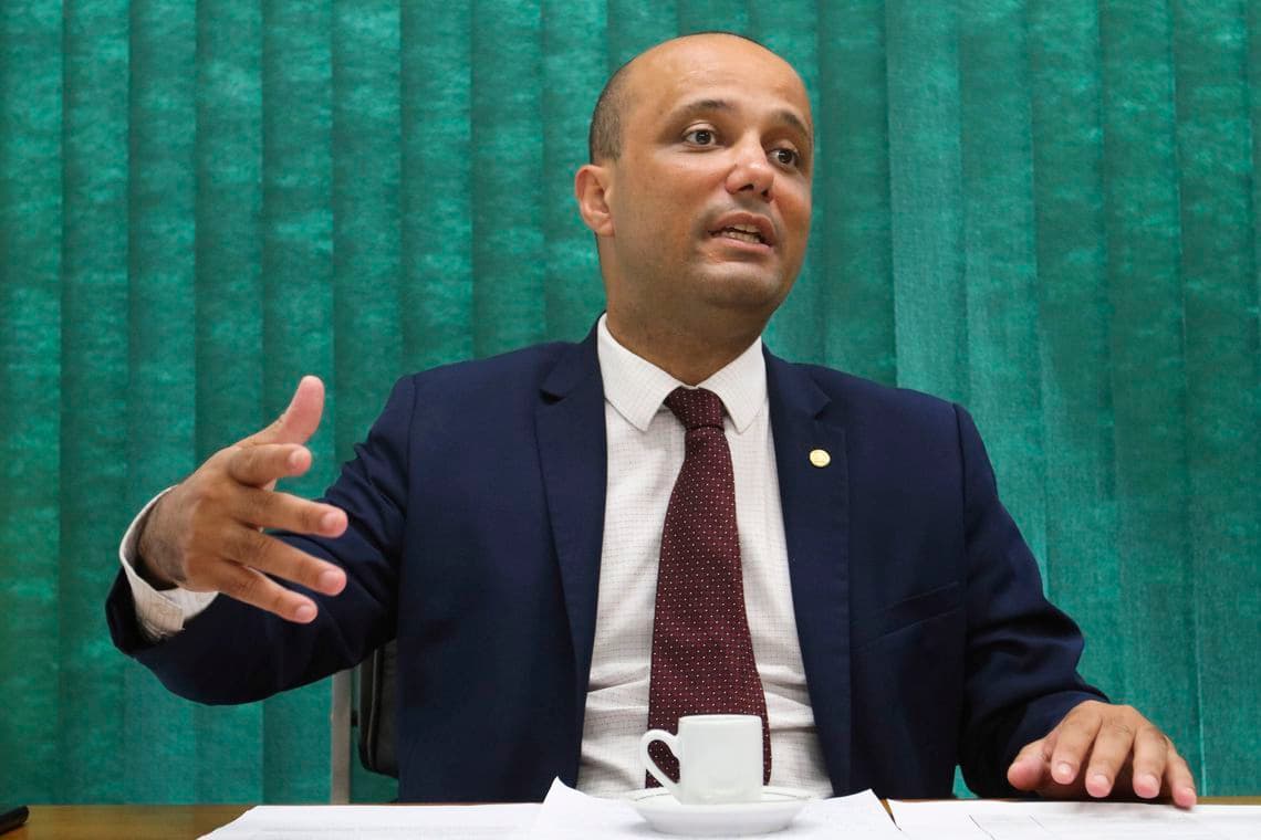 Líder de Bolsonaro diz que relação com bancada da PB é "a melhor possível"