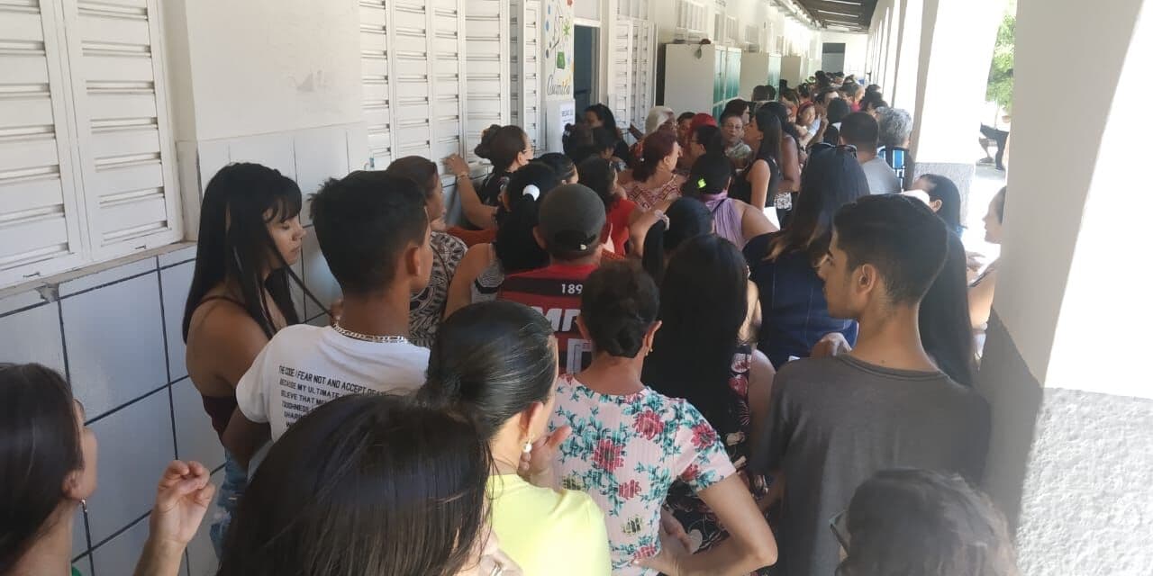 Eleições dos Conselhos Tutelares em Patos tem tumultos devido ao uso de cédulas de papel