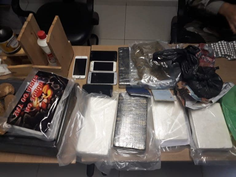 Operação estoura casa usada como laboratório para refinar cocaína em João Pessoa