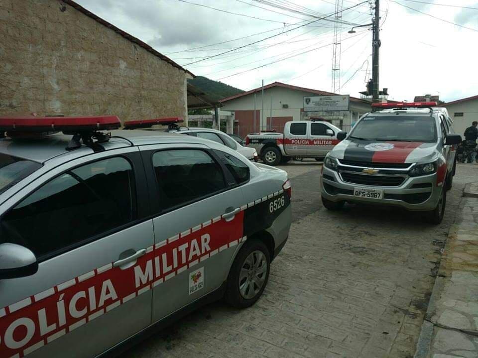 Irmãos são presos suspeitos de estupro, desacato, desobediência, resistência e lesão corporal na PB