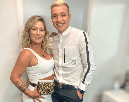 Mãe de MC Gui pede desculpas e diz que gostaria de encontrar a criança para reparar erro do filho