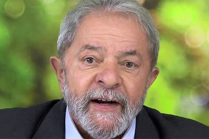 Após reunião com Lula, advogado pede soltura de petista à Justiça Federal