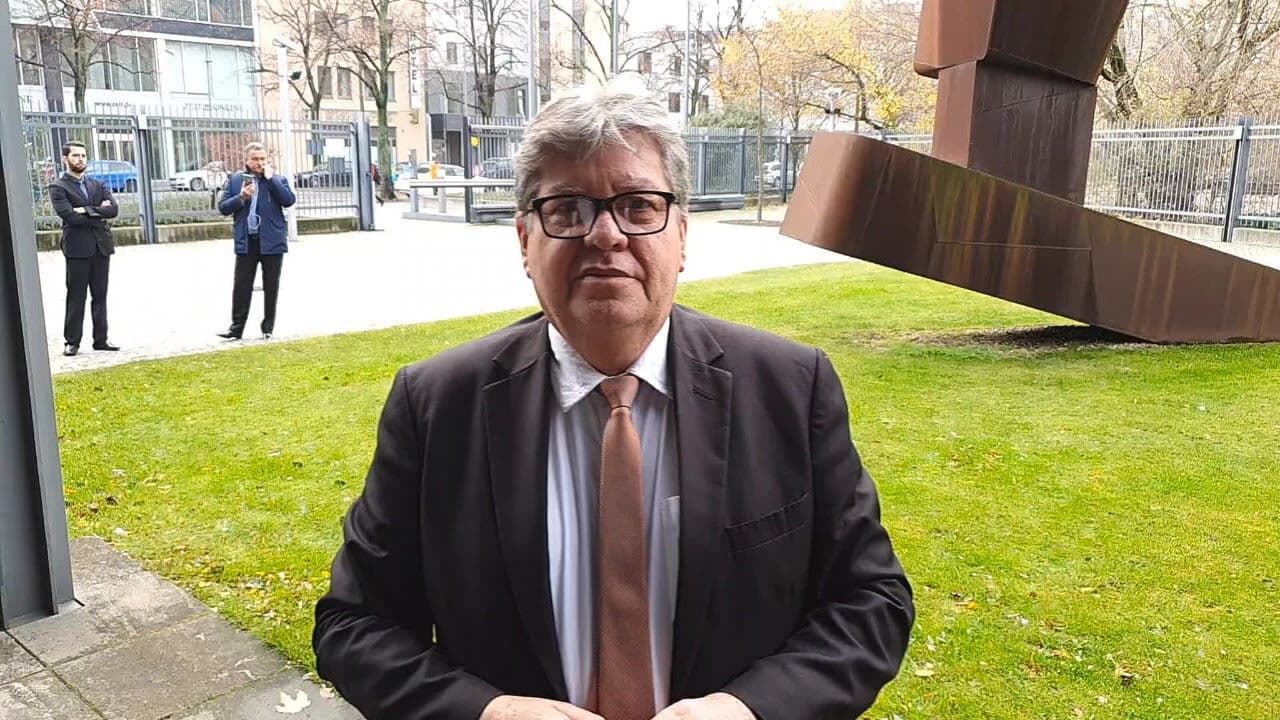 Na Alemanha, João Azevêdo fortalece parceria de instituto com a Paraíba para criação de plástico biodegradável