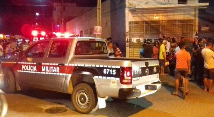 Bandidos matam homem e ferem idoso a tiros em Sousa