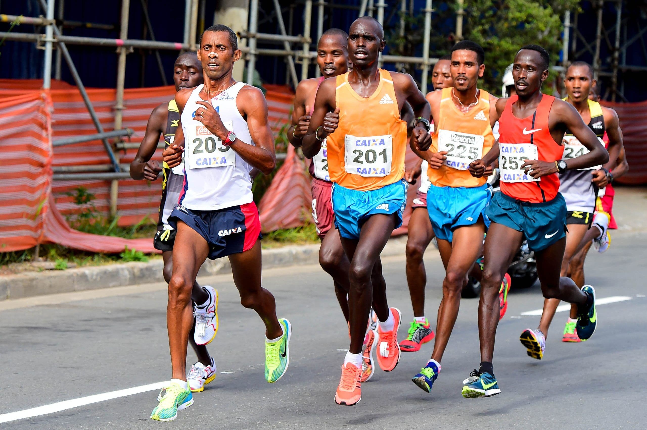 Tradicional corrida de São Silvestre reúne 35 mil atletas em SP